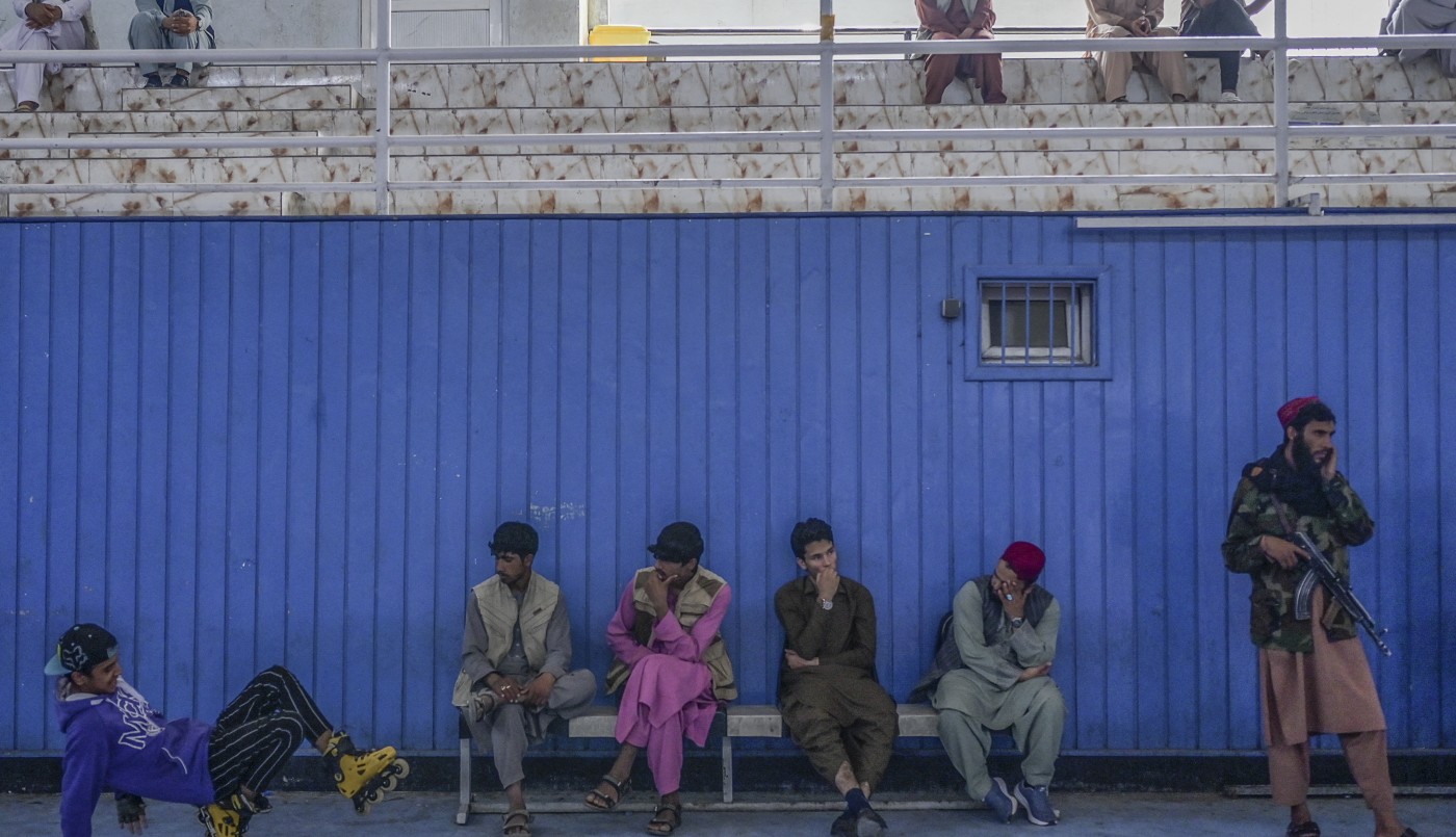 El Gobierno talibán prohibió la música en la calle y reír en voz alta | Internacionales