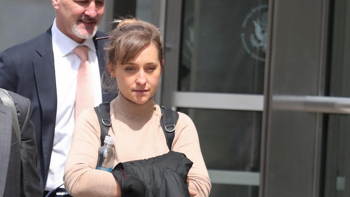 Quedó presa la actriz Allison Mack por su rol en la secta sexual NXIVM | Internacionales