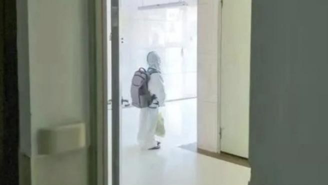 Las cuarentenas solitarias a las que son sometidos los nenes en una ciudad de China | Internacionales