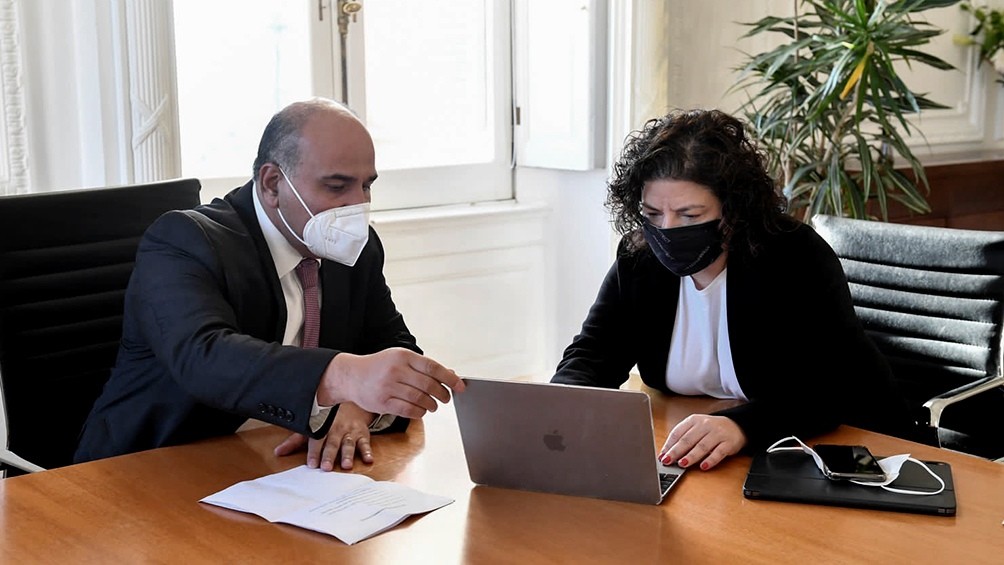 Relanzamiento del Gobierno: Manzur abre su gestión con una conferencia junto a Vizzotti | Política