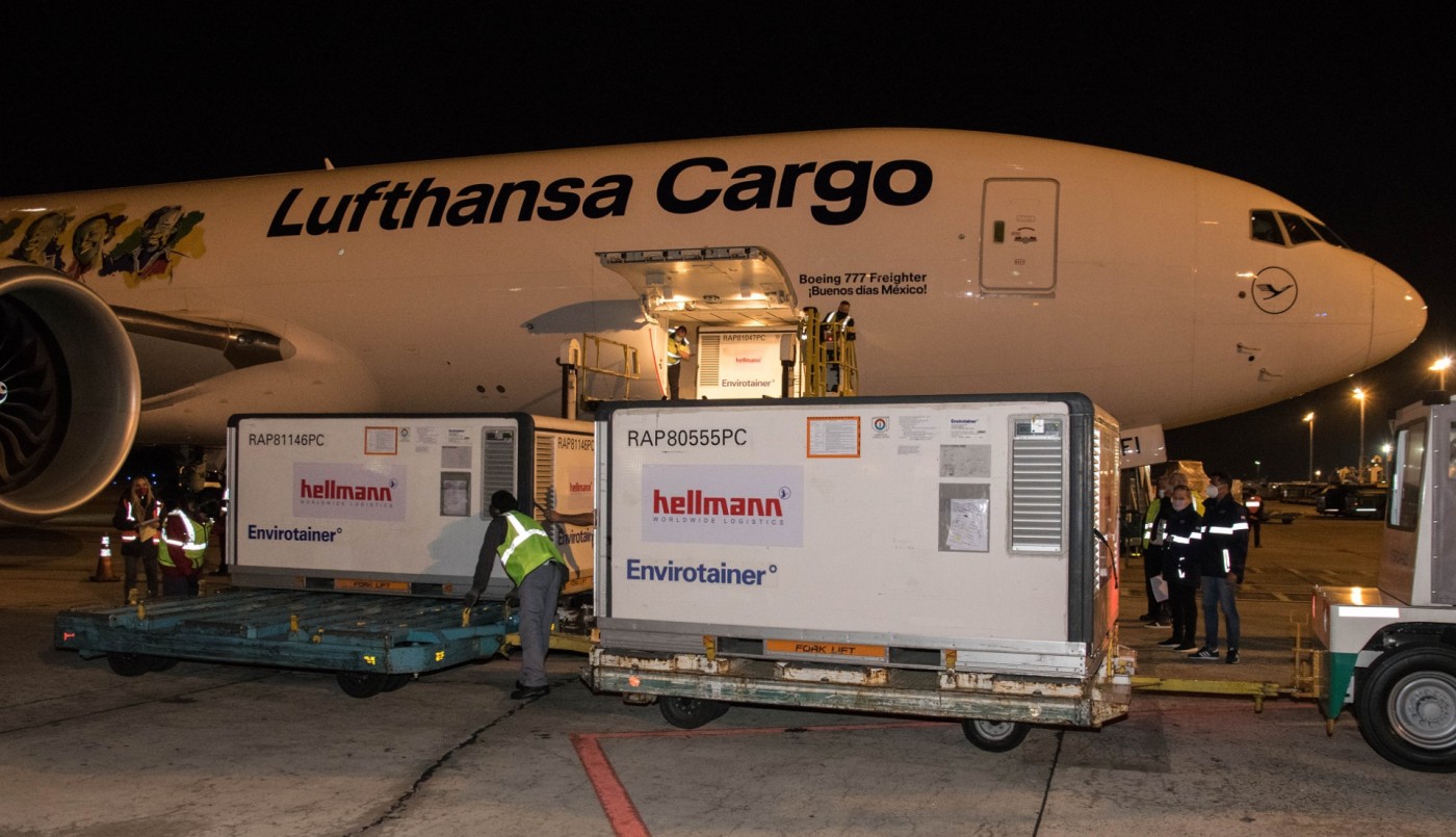 Este jueves llegarán al país más de 800.000 vacunas de AstraZeneca donadas por España | Actualidad