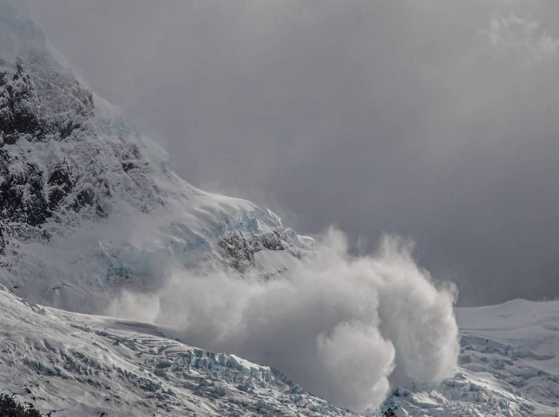 Una avalancha en un glaciar de la Patagonia sorprendió a turistas | Clima, naturaleza y medio ambiente