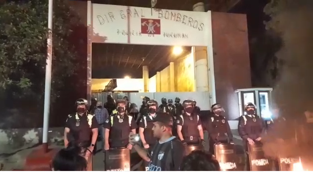 Se fugó el exguardiacárcel condenado a prisión perpetua por el crimen de su expareja y su hijo en Tucumán | Actualidad