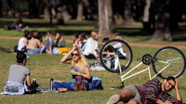 El Gobierno difundió el decreto con las flexibilizaciones de medidas por el coronavirus | Política