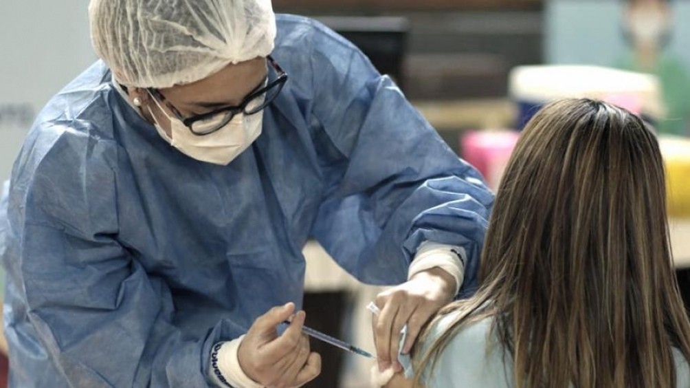 La mitad de la población argentina ya tiene las dos dosis de la vacuna contra el coronavirus | Actualidad