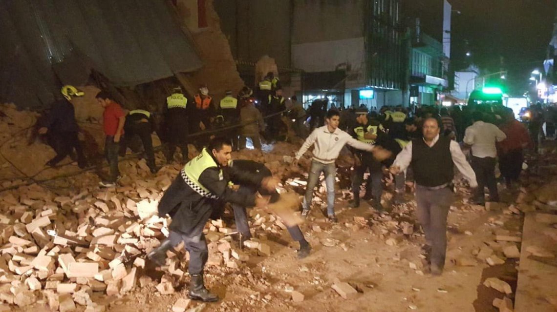 El relato de los testigos del derrumbe del antiguo cine Parravicini en Tucumán: "Fue como un terremoto" | Actualidad