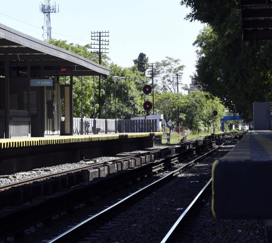 Mañana no habrá trenes por paro de 24 horas de La Fraternidad en demanda de mejoras salariales | Actualidad