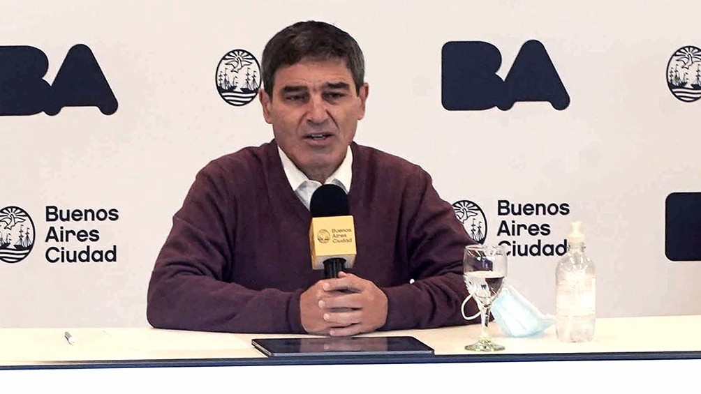 Quirós calificó como "verdaderamente errónea" la afirmación de Milei sobre las vacunas | Política