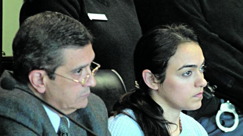 La violenta reacción en el juicio de la mujer que degolló a sus hijos: "Me da asco lo que dice" | Actualidad