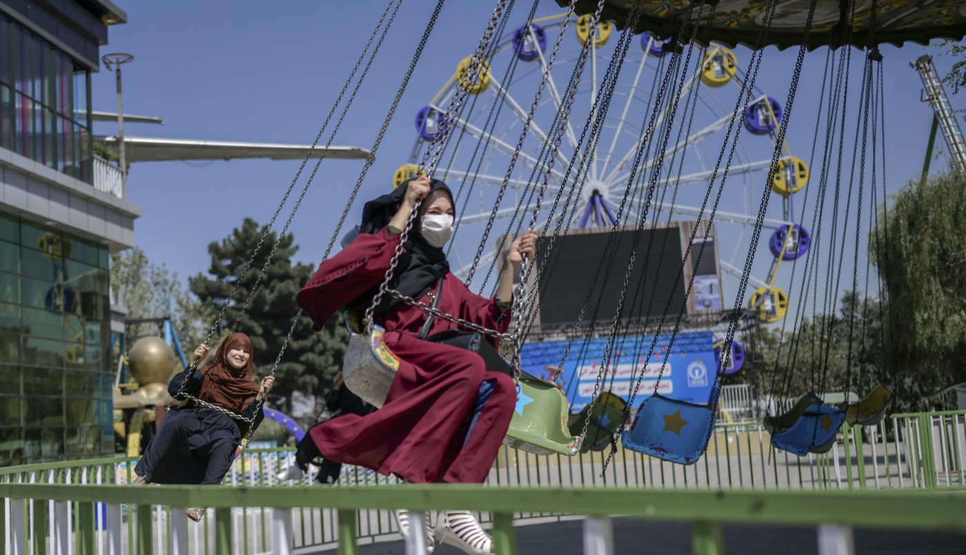 Talibanes golpean a periodistas en Kabul durante protesta de mujeres | Internacionales