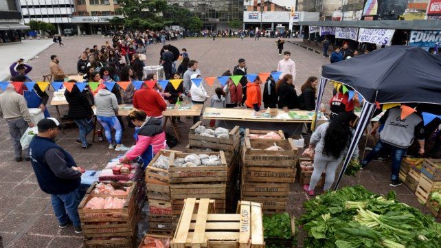 Monotributo: detalles del proyecto para formalizar a trabajadores de la economía popular | Economía