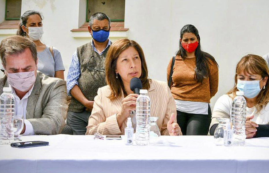 La Gobernadora de Río Negro acusó a funcionarios del Gobierno de “instigar la violencia” en la zona | Política