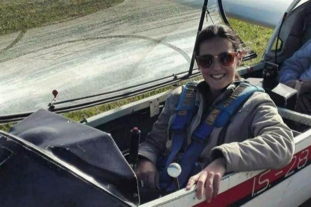 Murió una piloto de 26 años que se estrelló con un planeador en Santa Fe | Actualidad