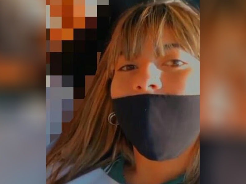 Una joven de 18 años lanzó un bingo para poder asistir con su familia a la cena de graduación | Actualidad