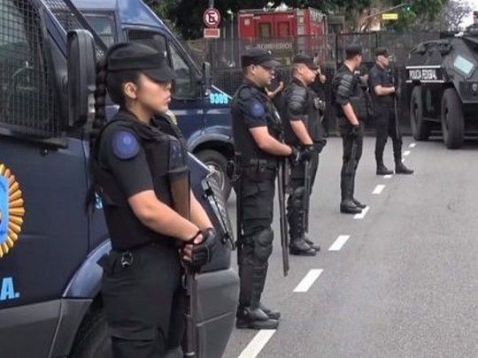 El Presidente saludó a la Policía Federal por sus 200 años: "Tiene un rol trascendental" | Política