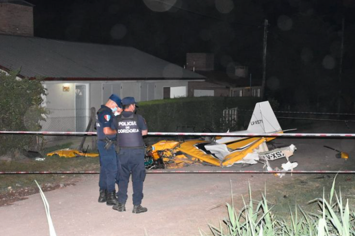 Tres heridos al estrellarse una avioneta en Villa General Belgrano | Actualidad