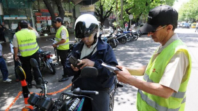 Un infractor escribió una desopilante carta para que le perdonen una multa y se volvió viral | Actualidad