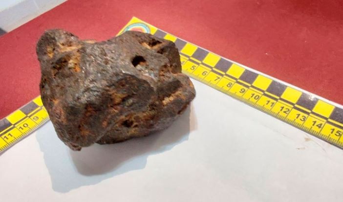 Quiso salir del país con un meteorito para venderlo ilegalmente por u$s 262 mil | Actualidad