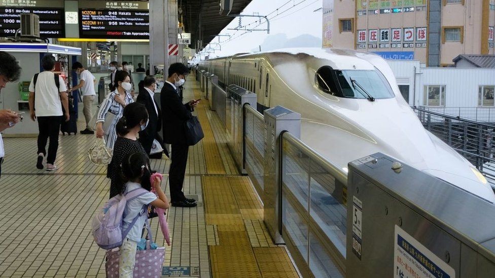 Conductor de tren japonés inició jucio tras recibir una multa de 50 centavos de dólar por un retraso de 1 minuto | Internacionales