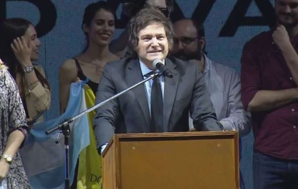 Javier Milei le respondió a Alberto Fernández: "Vos y Máximo estarán más cómodos pactando con Larreta, Vidal y los radicales" | Política