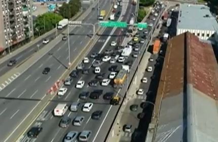 Demoras en la autopista Buenos Aires-La Plata por cierre del empalme con autopista 25 de Mayo | Actualidad