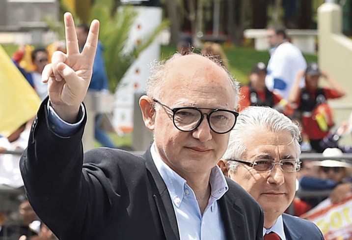El canciller Héctor Timerman fue operado "exitosamente " de un tumor hepático | Política