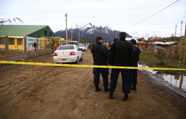 Elecciones en Bariloche: al menos 15 detenidos por ataque a un colegio | Política