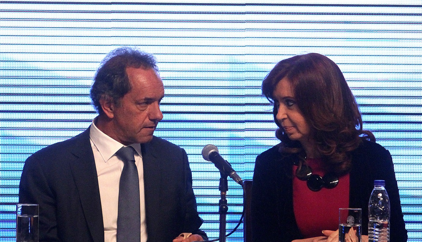 Citan a declarar a Scioli en una causa de lavado de activos | Política