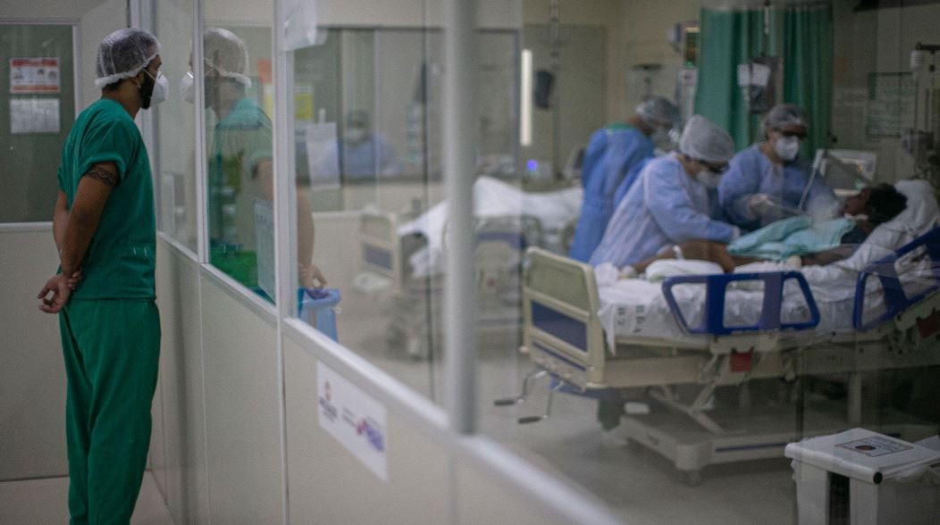 Ómicron: la médica que alertó sobre la nueva variante del coronavirus reveló cuáles son los síntomas más frecuentes | Internacionales