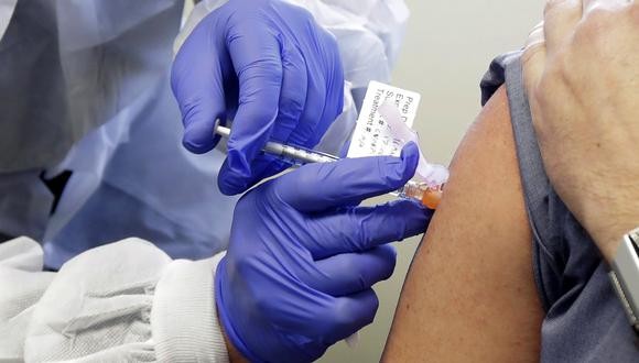 Reino Unido aplicará la tercera dosis de la vacuna contra el coronavirus a todos los adultos a los tres meses de la segunda | Internacionales
