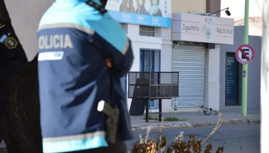 Detonaron un paquete sospechoso hallado en un local del Frente de Todos | Actualidad