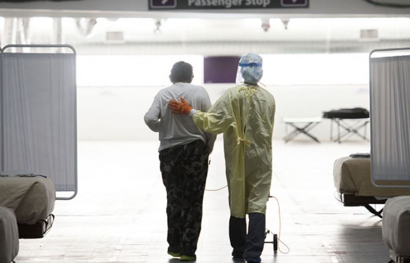 Un nuevo caso de la variante ómicron en Estados Unidos indica que hay transmisión comunitaria en el país | Internacionales