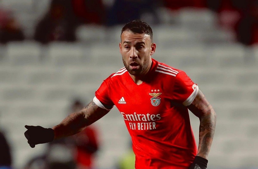 Cinco enmascarados asaltaron a Otamendi en su casa en Portugal | Deportes