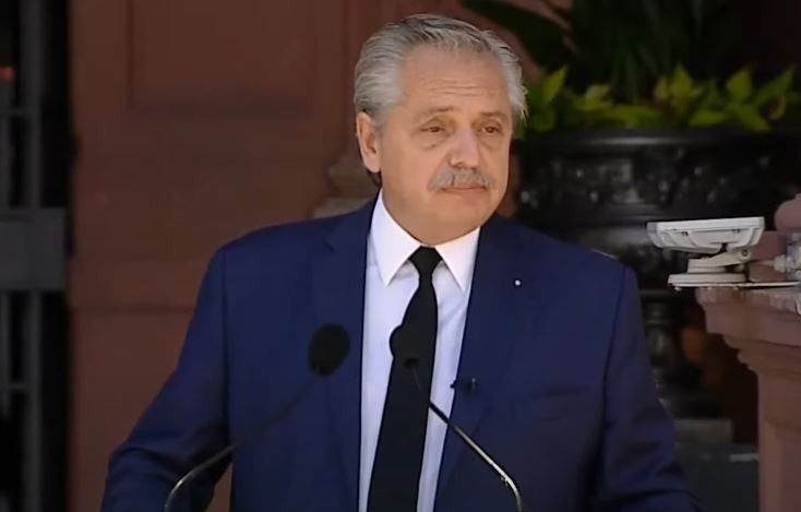 Alberto Fernández recordó a las víctimas de 2001 y apuntó contra la Justicia: "Tardó 20 años en llegar y llegó mínimamente" | Política