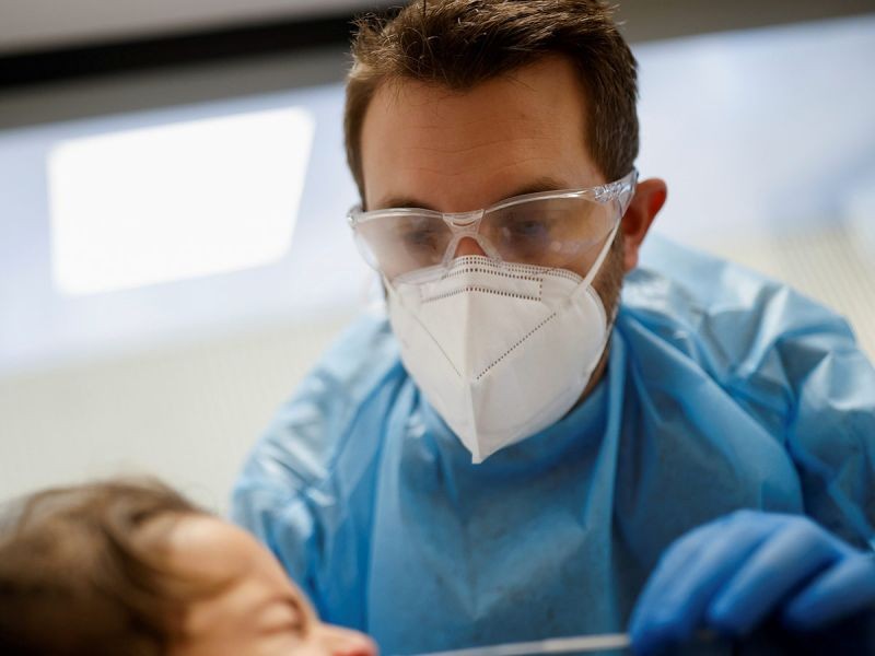 Detectan tres casos compatibles con la variante de coronavirus Ómicron en San Luis | Actualidad