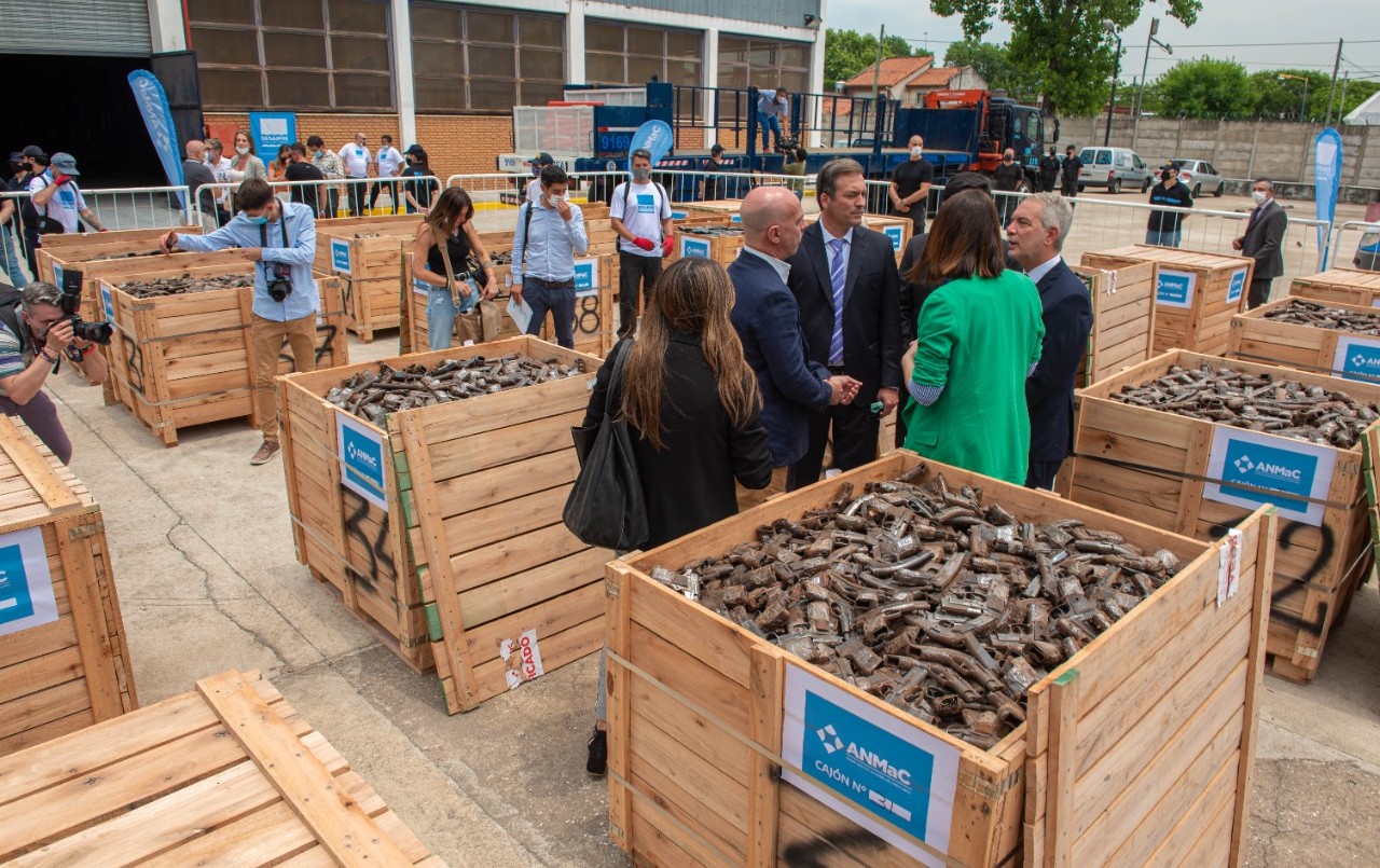Lucha contra la inseguridad: destruyeron más de 14.000 armas | Actualidad