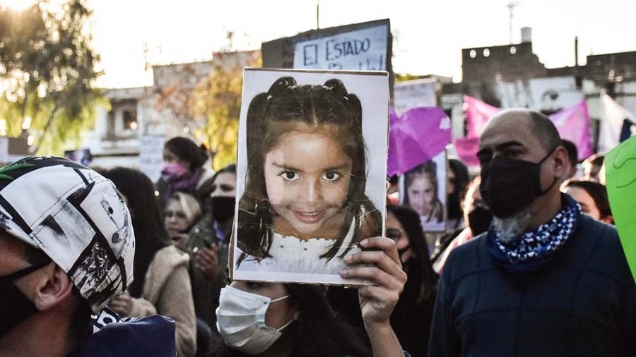 A más de 6 meses de la desaparición de Guadalupe Lucero, el padre encabezó una nueva marcha en San Luis | Actualidad