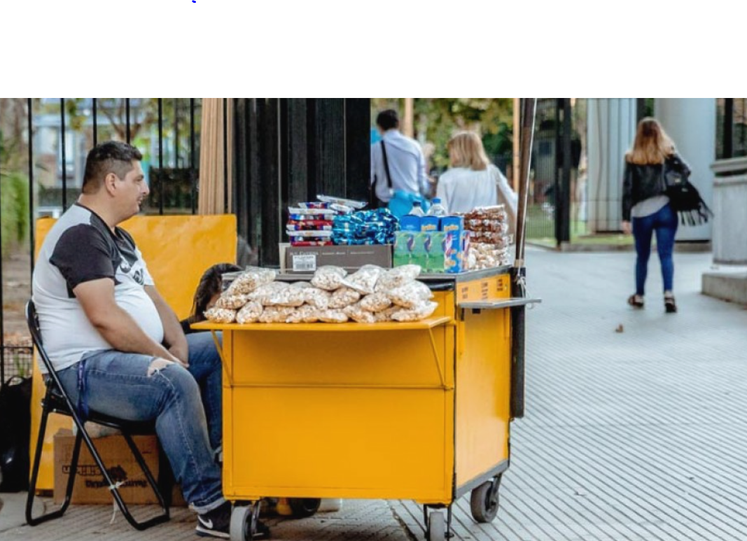 Dos tercios de quienes trabajan “en negro” no alcanzan a reunir un salario mínimo | Economía