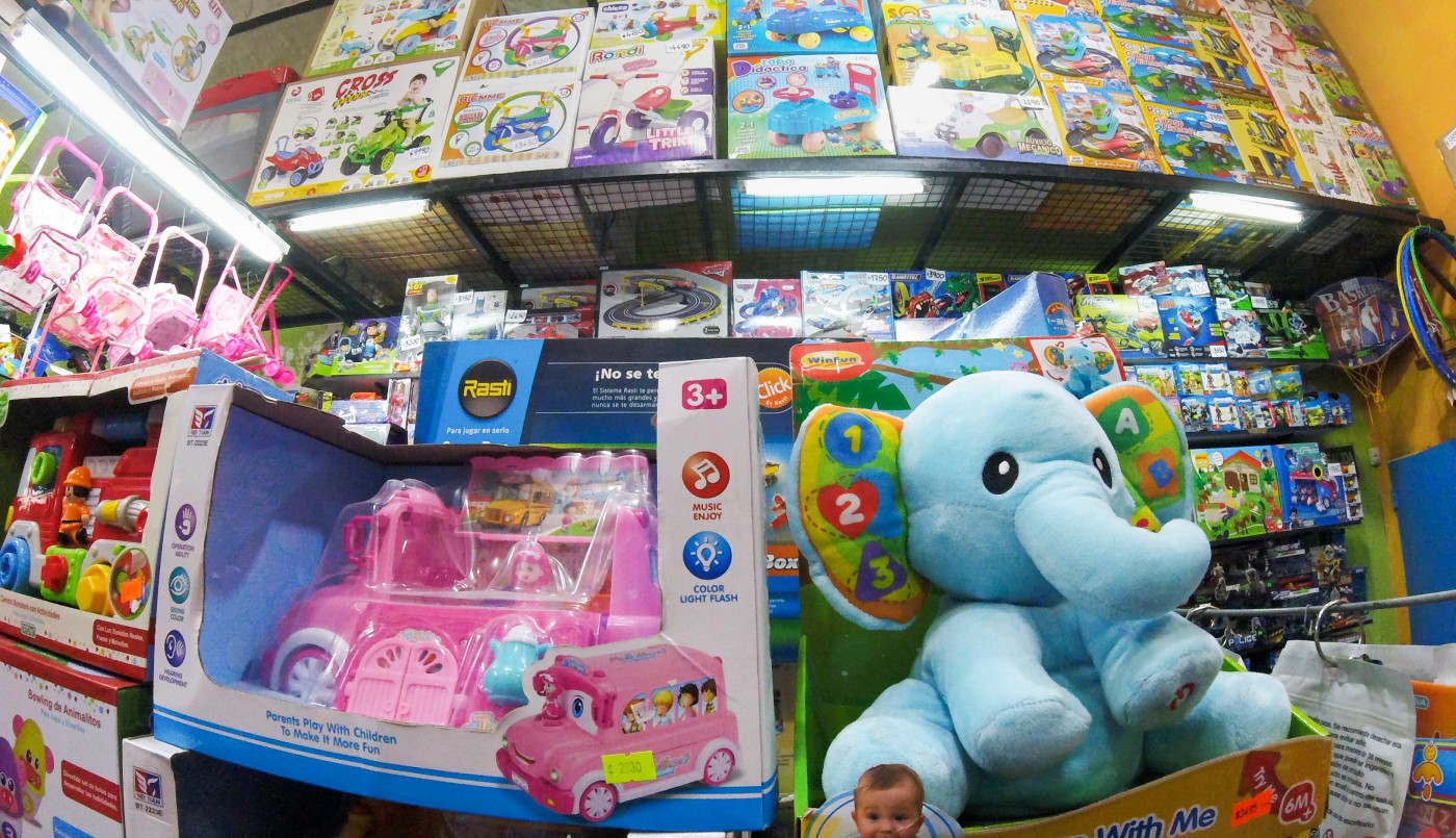 Las ventas navideñas de juguetes registran un aumento de 8% respecto a 2020 | Economía