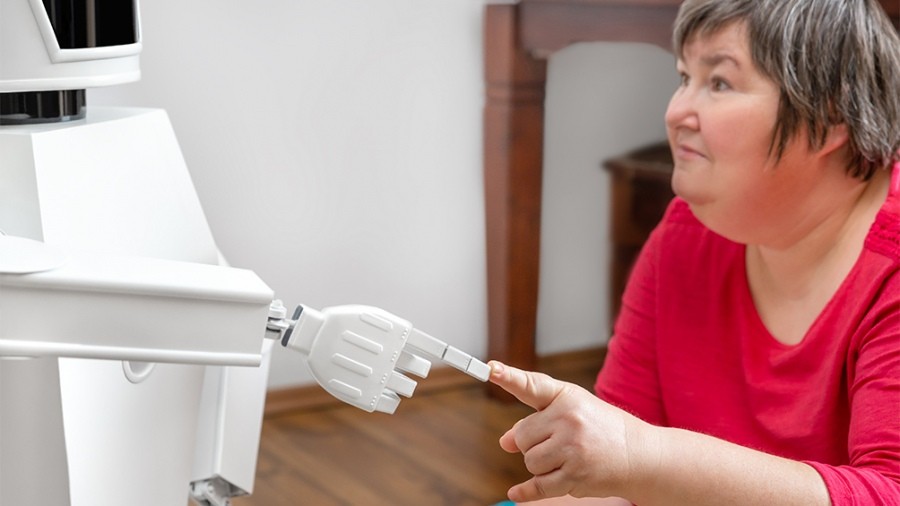 Premian diseño de robot que ayuda a familias a cuidar personas con enfermedades neurodegenerativas | Tecno