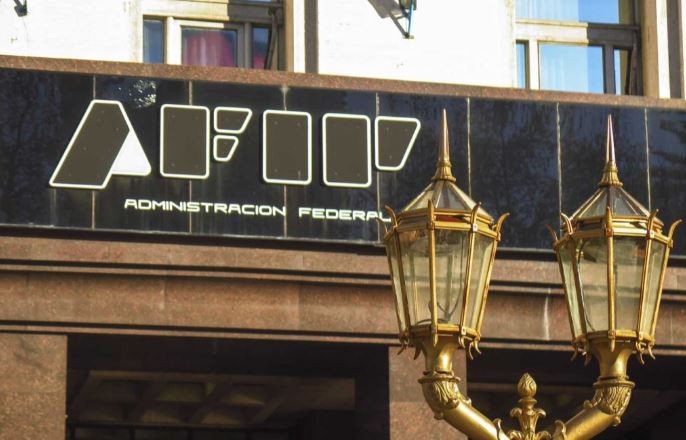 Los bancos podrían pedir declaraciones juradas de impuestos a sus clientes | Economía