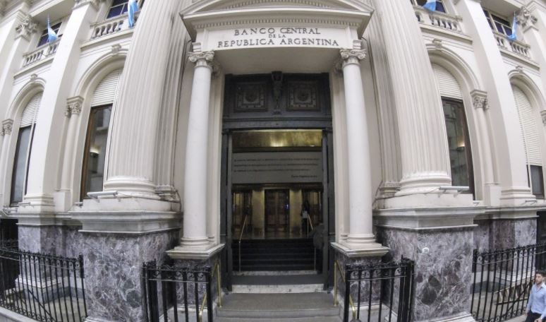 EL BCRA obligó a las billeteras virtuales a encajar la totalidad de los fondos de sus clientes | Economía