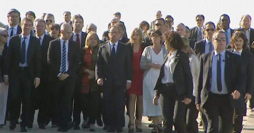 Hollande visitó el Parque de la Memoria para que "el mundo entero vea lo que es una dictadura" | Política