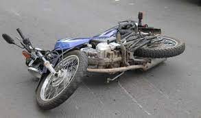 "Motochorros" balearon a un hombre en la cara para robarle su moto en Ituzaingó | Actualidad