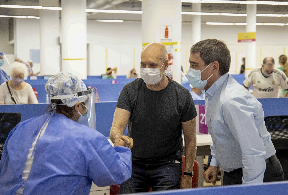 Reportan "baja mínima" en la velocidad de crecimiento de casos de covid en CABA | Actualidad