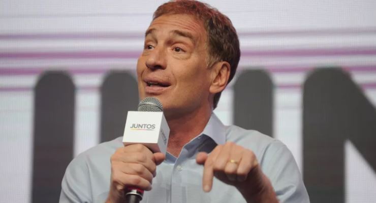 Santilli criticó a Kicillof por la toma de tierras en La Plata: "Tiene que dejar de mirar para otro lado" | Política