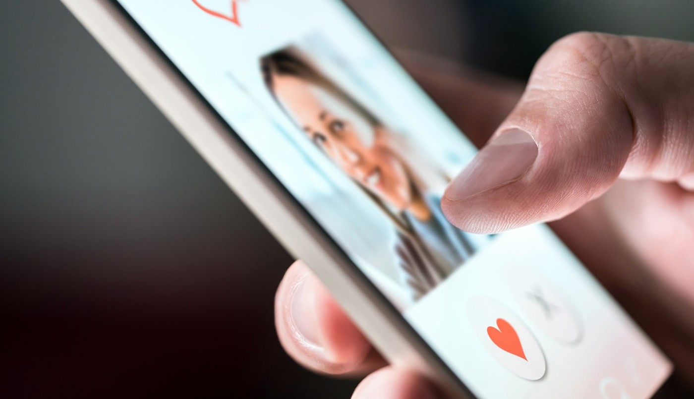 Conoció a dos mujeres en una app de citas y le robaron todo | Actualidad