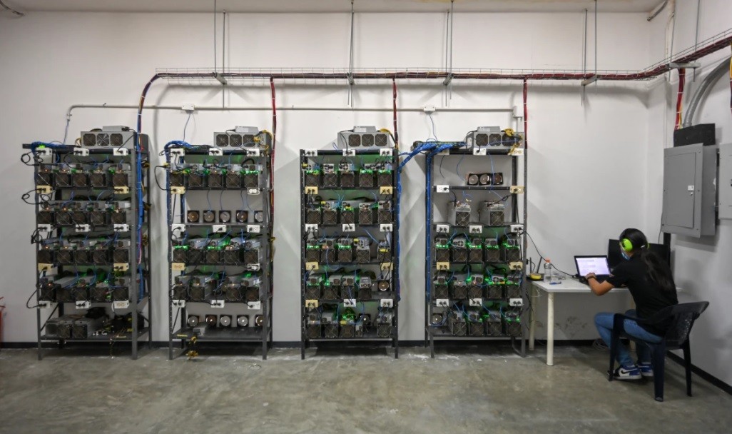 La tarifa eléctrica para minado de criptomonedas costará cuatro veces más | Actualidad