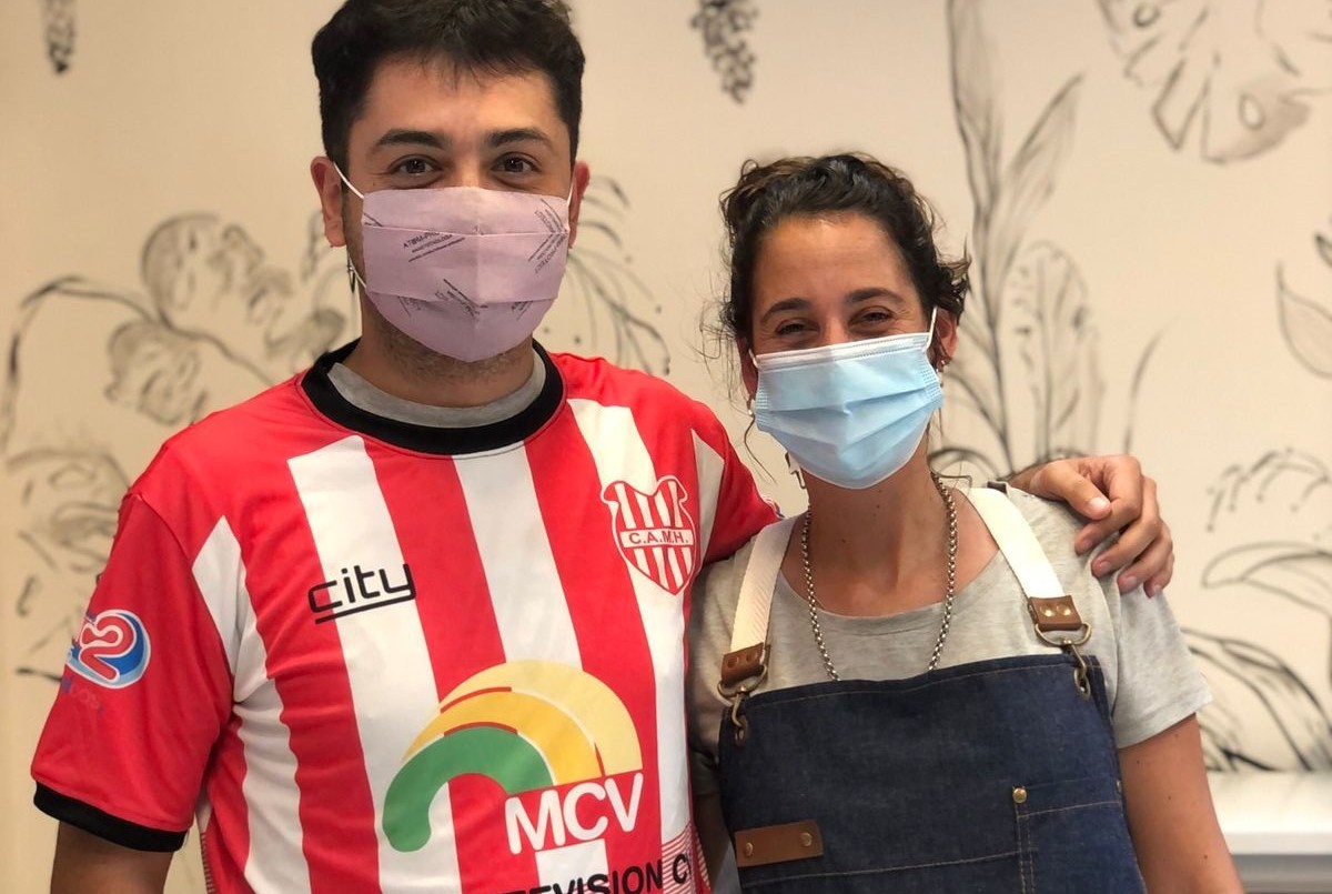 La camiseta más difícil del mundo: la travesía de un turista mendocino para conseguir la casaca de Atlético Monte Hermoso | Deportes