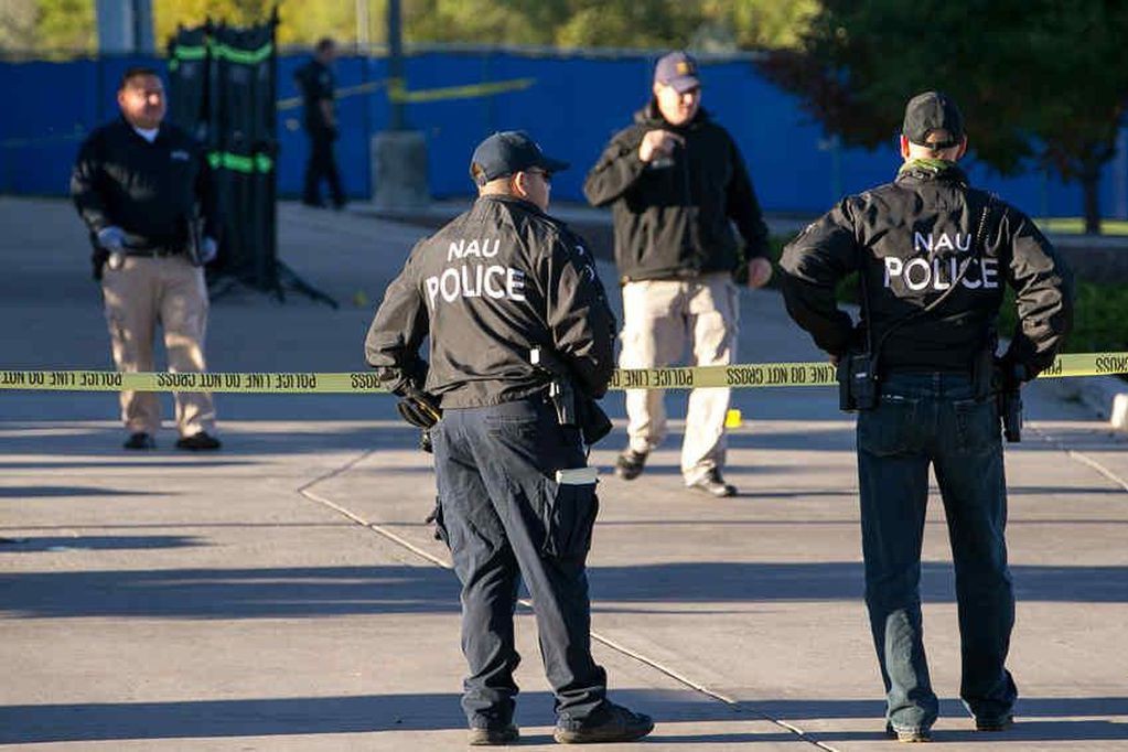 Tres muertos en dos tiroteos en una escuela y un campus universitario en EEUU | Internacionales